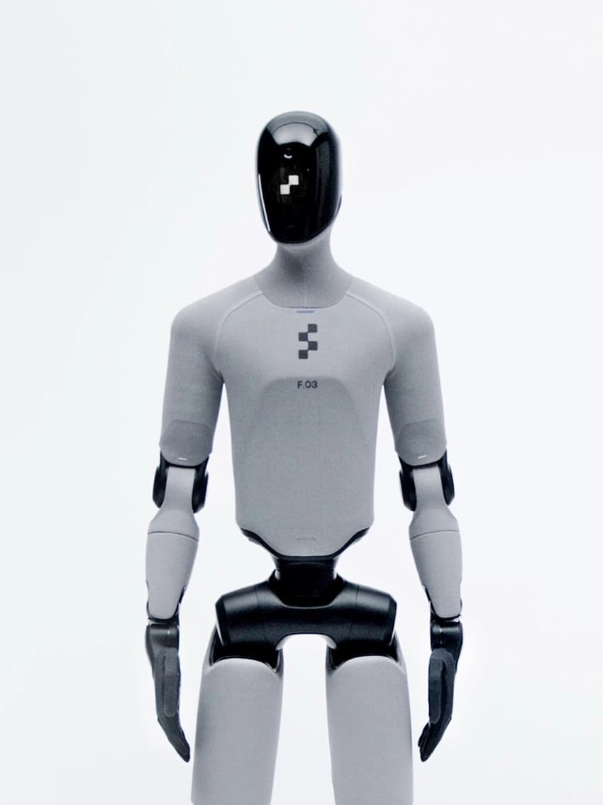 Robot hình người Figure 03, nhìn toàn thân